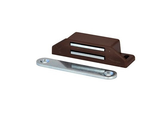 Magnetic furniture lock