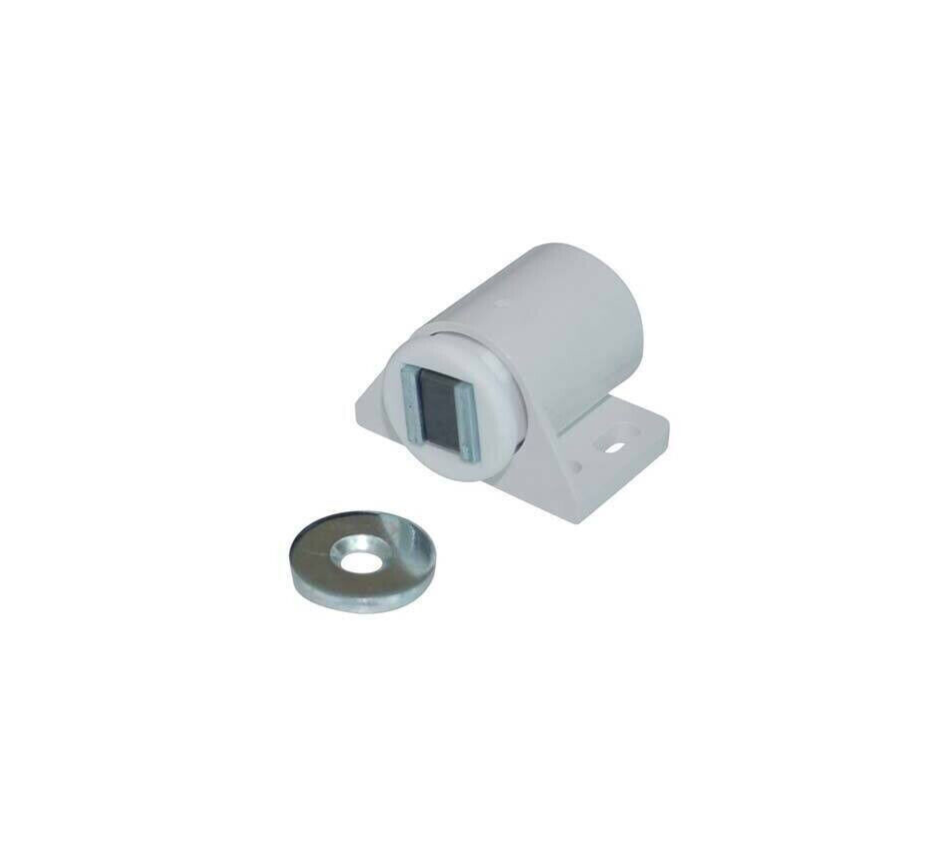 Magnetic furniture lock